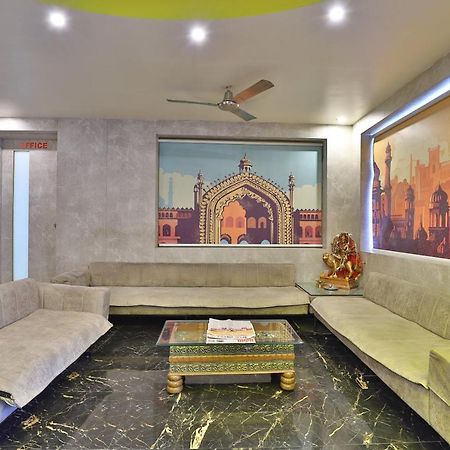 Oyo 23540 Hotel Suryakant Rajkot Εξωτερικό φωτογραφία